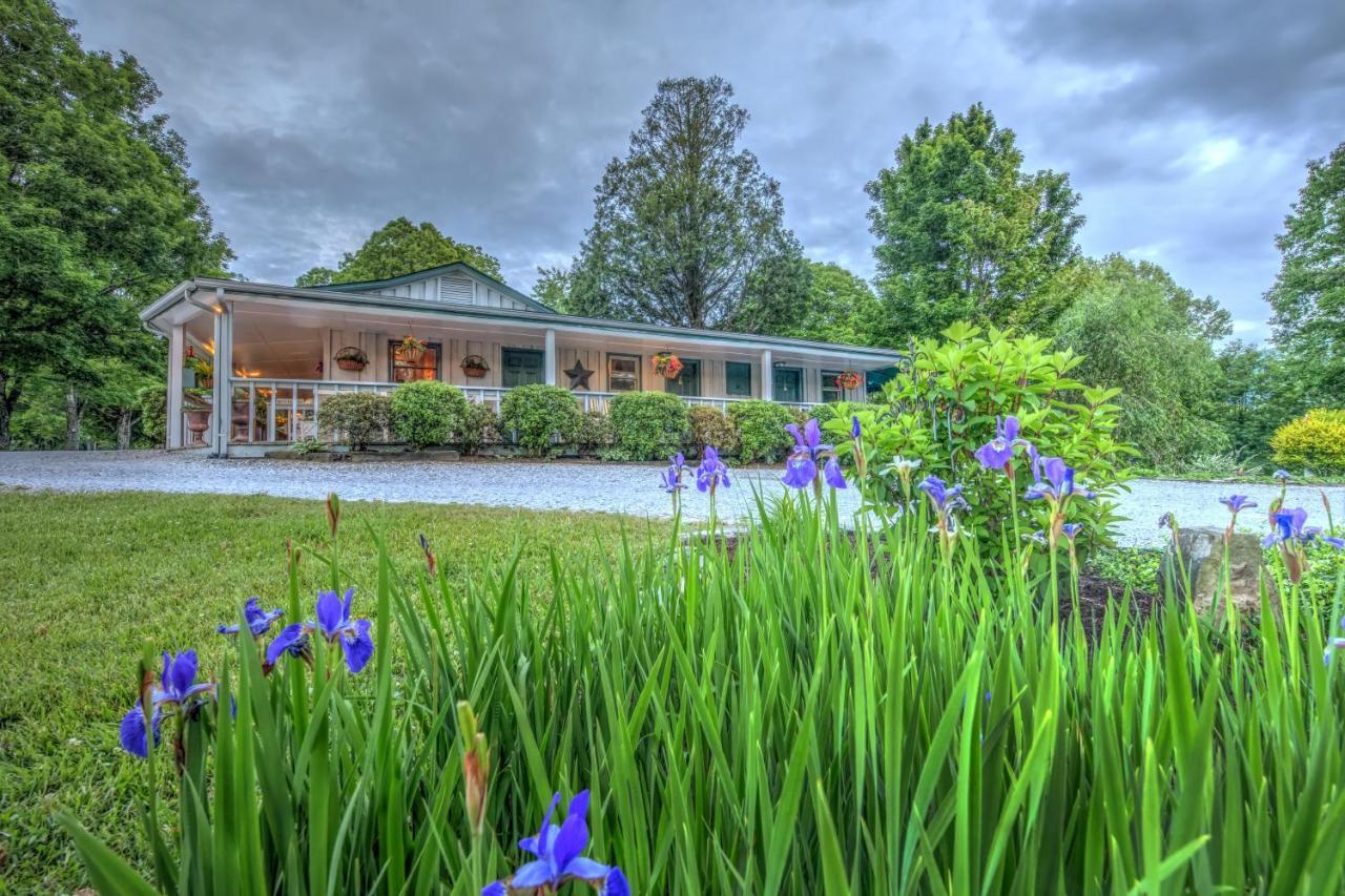 Linville Falls Lodge & Cottages エクステリア 写真